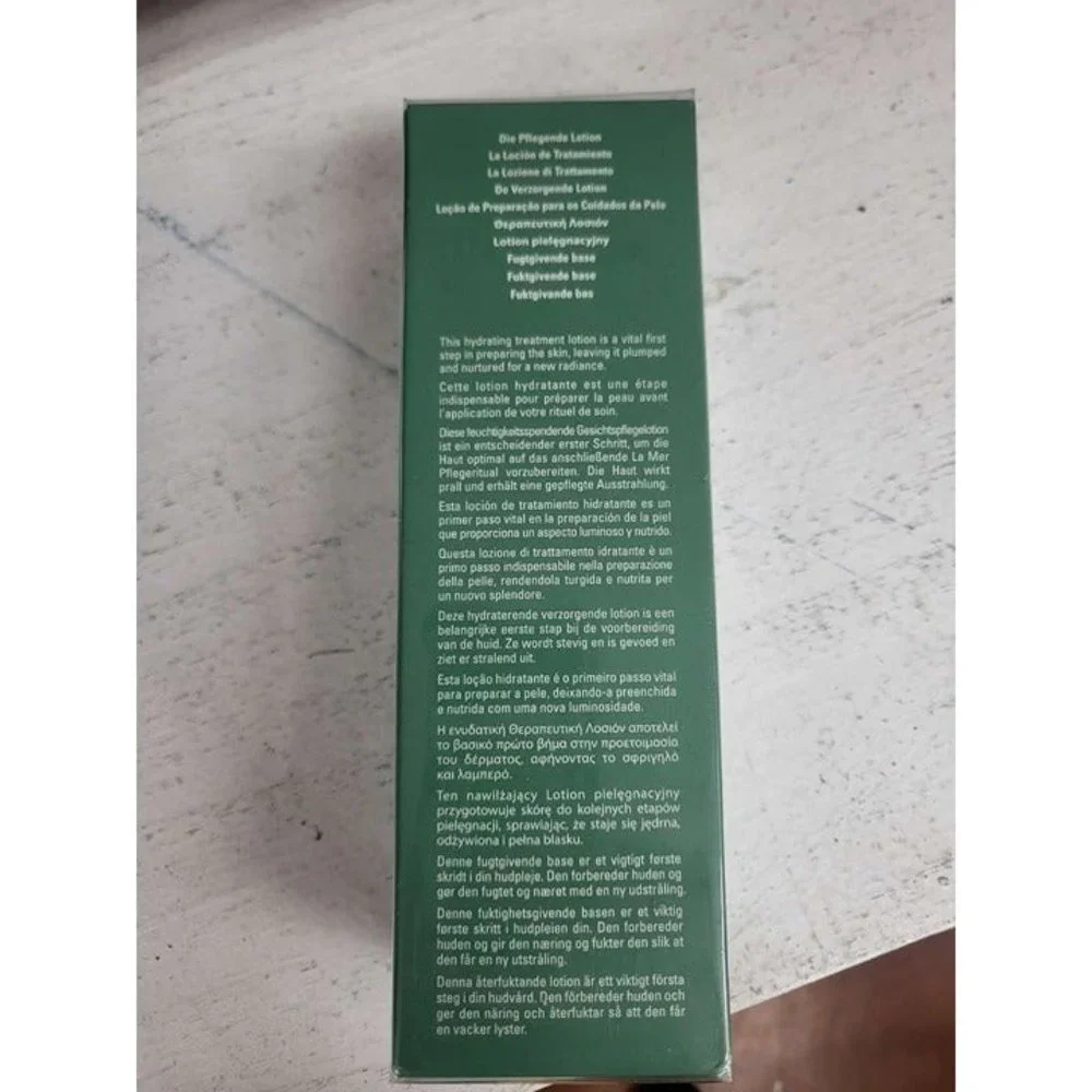 La Mer The Treatment Lotion - Picture 2 of 3